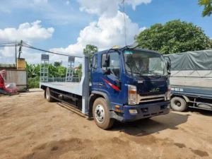 Jac N900S Plus 9 Tấn Nâng Đầu Chở Máy Công Trình